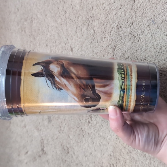 American expedition 24oz plastic tumbler with straw new with tags - Picture 2 of 4